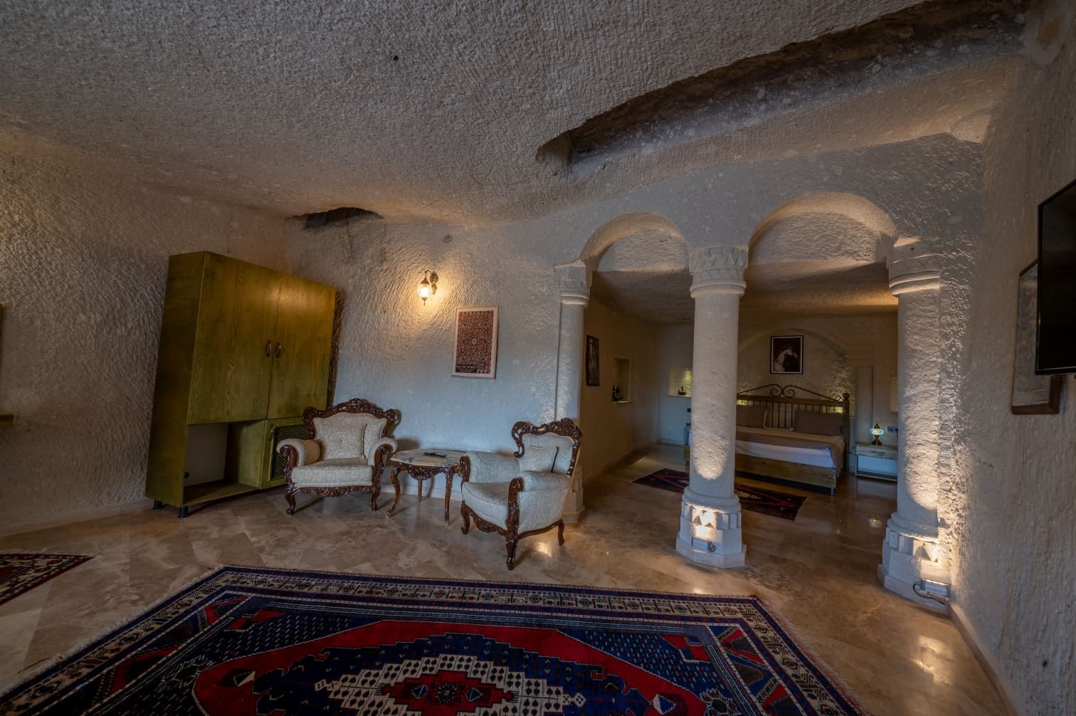 Room 108 · Queen Suite photo 33